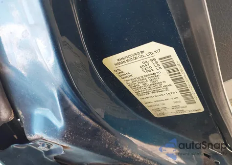 1997 Nissan Altima Xe/Gxe/Se/Gle z USA, uszkodzony, nr VIN 1N4BU31D7VC116761